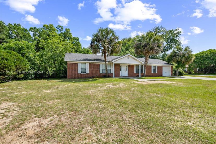 Picture of 396 Hancock Ln, Other City - In The State Of Florida FL 32503