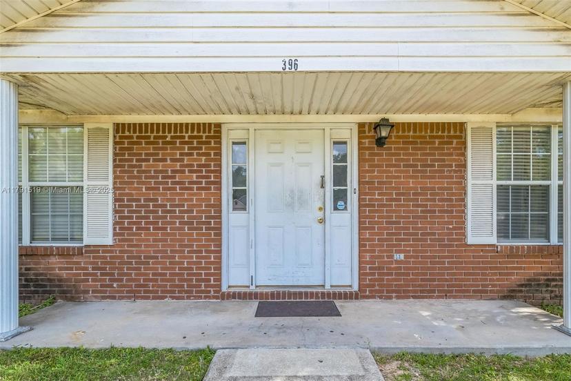 Picture of 396 Hancock Ln, Other City - In The State Of Florida FL 32503