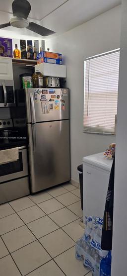 Picture of 4805 NW 35Th St # 610, Lauderdale Lakes, FL 33319