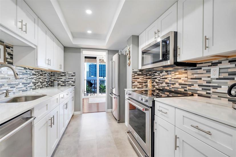 Picture of 2881 NE 33Rd Ct # 7E, Fort Lauderdale FL 33306