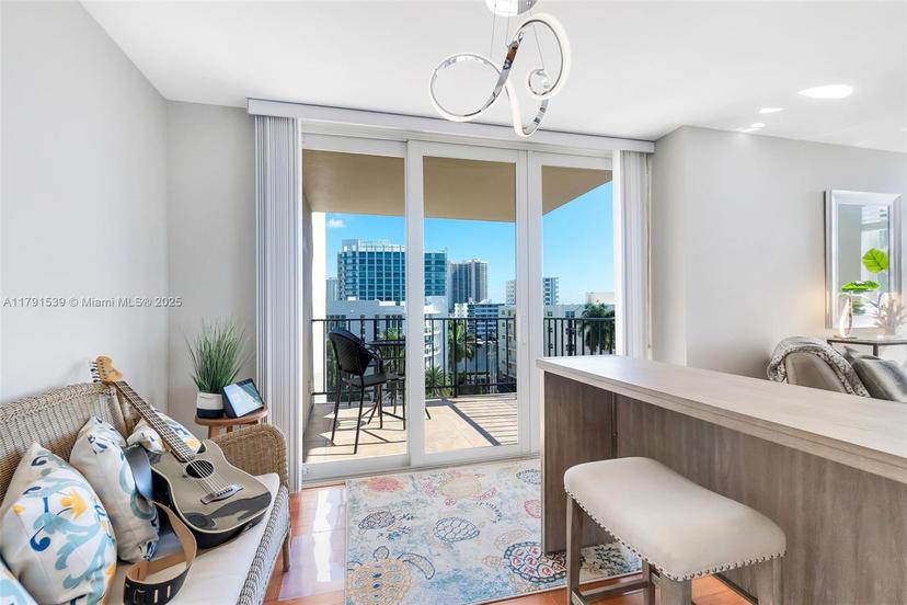 Picture of 2881 NE 33Rd Ct # 7E, Fort Lauderdale FL 33306