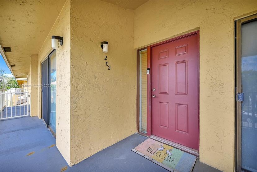 Picture of 530 NW 214Th St # 9, Miami Gardens FL 33169