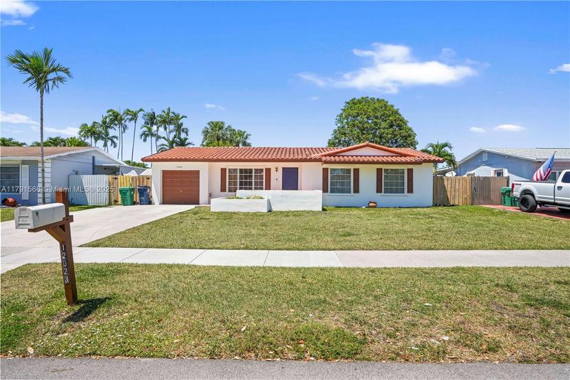 Picture of 12023 SW 105Th Ln, Miami FL 33186