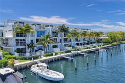Picture of 2725 NE 1St St, Pompano Beach, FL 33062