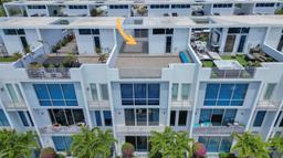 Picture of 2725 NE 1St St, Pompano Beach, FL 33062
