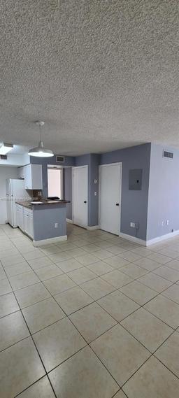 Picture of 15231 SW 80Th St # 209, Miami, FL 33193