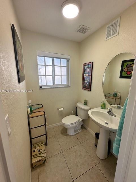 Picture of 212 NE 3Rd St # 12, Hallandale Beach FL 33009