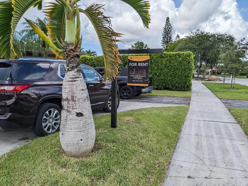 Picture of 7431 SW 135Th Ave, Miami FL 33183