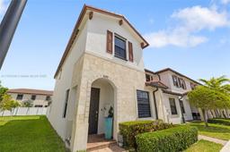 Picture of 3289 W 106Th Ter, Hialeah, FL 33018