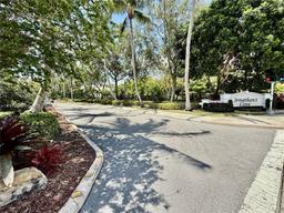 Picture of 4855 Palmbrooke Cir, West Palm Beach, FL 33417