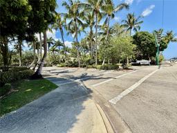 Picture of 4855 Palmbrooke Cir, West Palm Beach, FL 33417