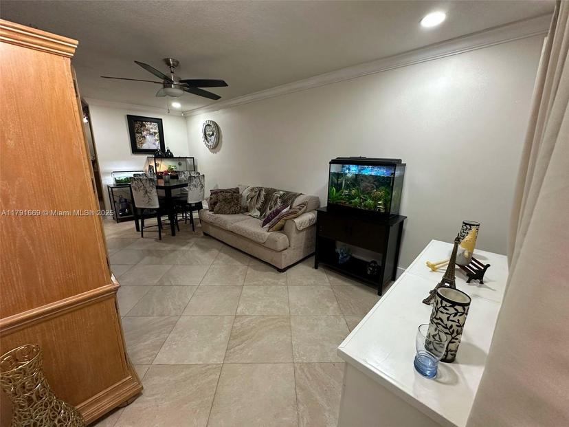 Picture of 11537 SW 6Th St, Sweetwater FL 33174