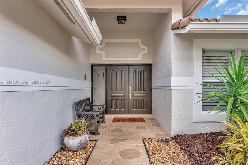 Picture of 5133 N Springs Way, Coral Springs FL 33076