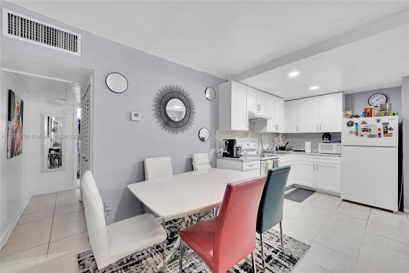 Picture of 1851 NE 168Th St # A8, North Miami Beach FL 33162