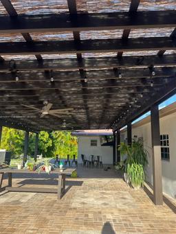 Picture of 14051 SW 15Th Ct, Davie, FL 33325