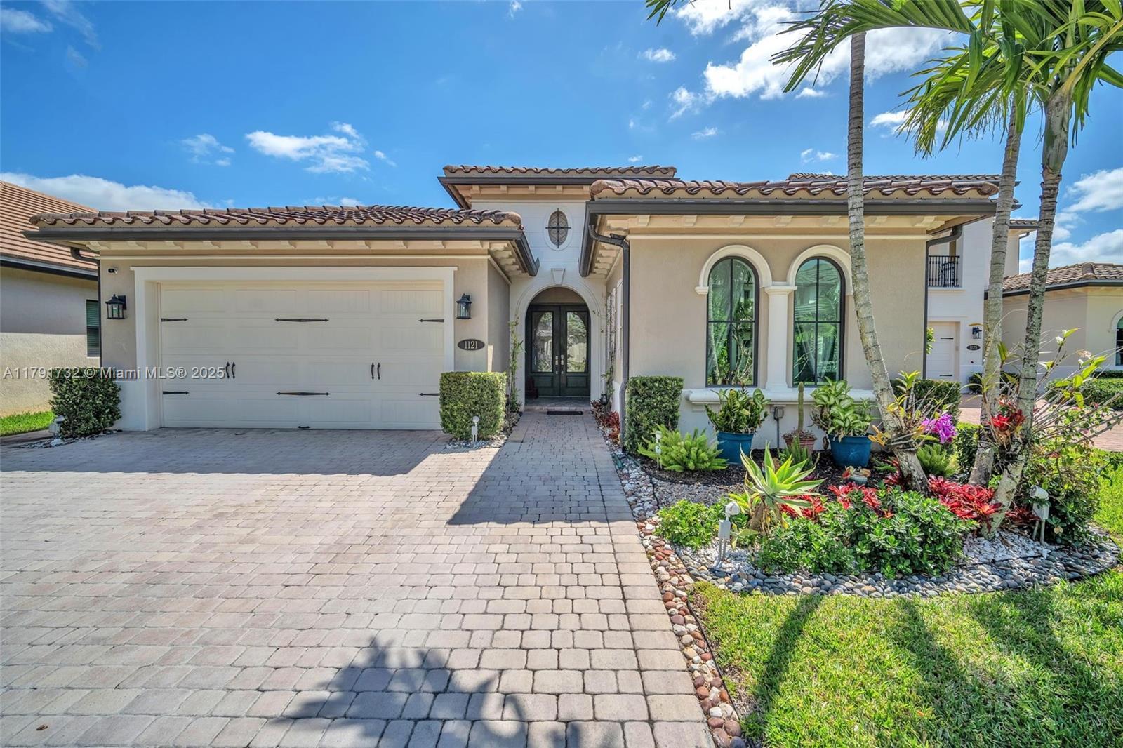 Picture of 1121 SW 113Th Ave, Pembroke Pines, FL 33025