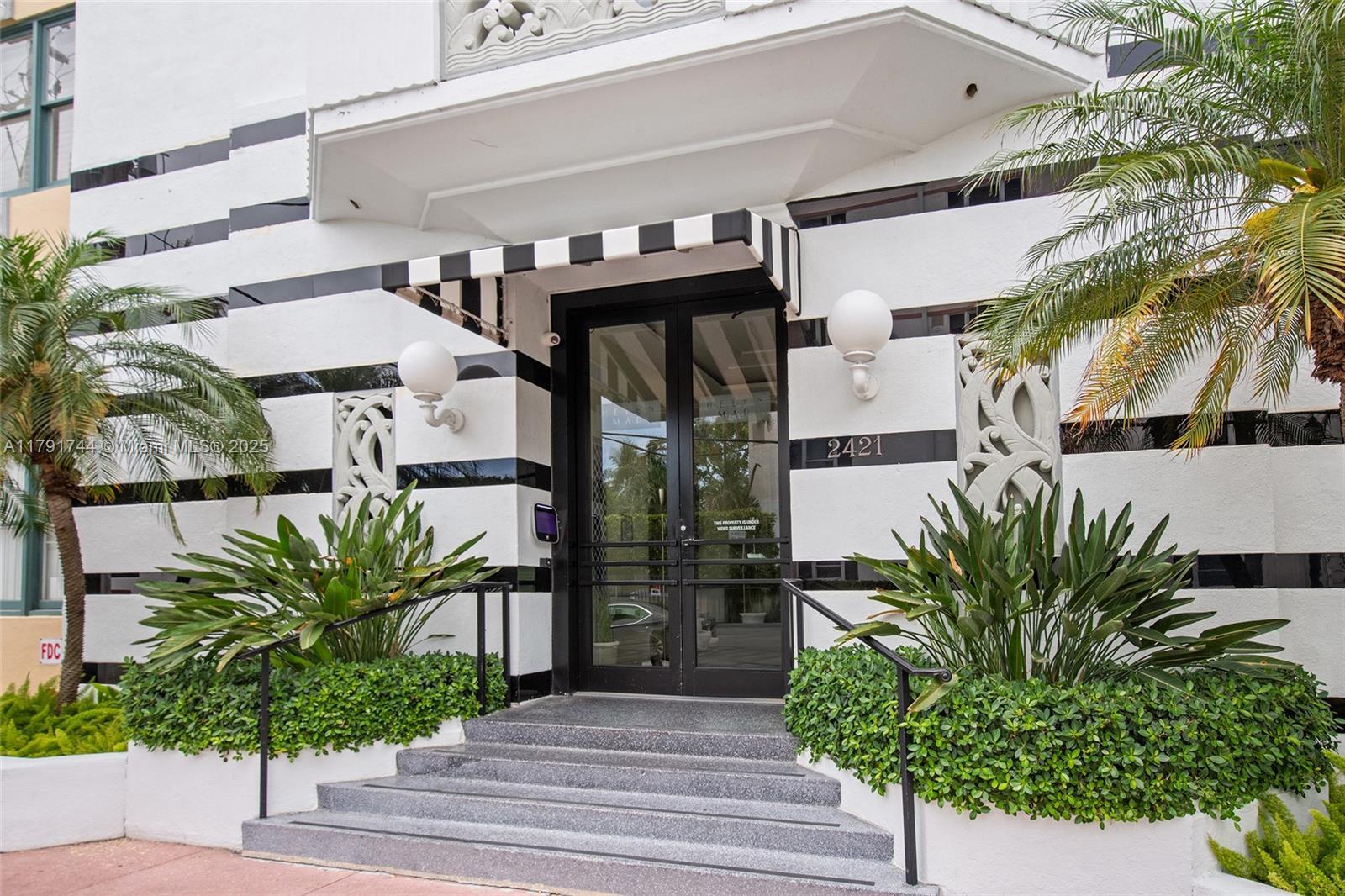 Picture of 2421 Lake Pancoast Dr # 5C, Miami Beach, FL 33140