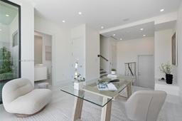 Picture of 4008 NE 167Th St # 6, North Miami Beach, FL 33160