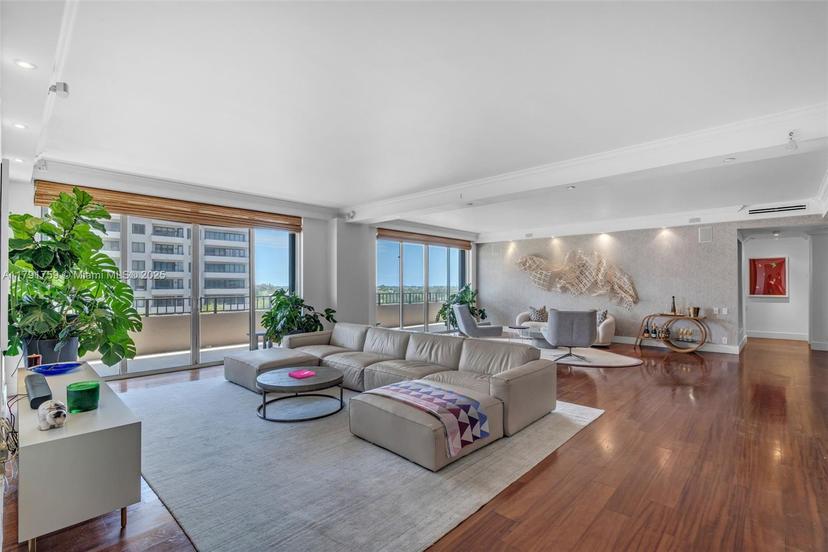 Picture of 251 Crandon Blvd # 624, Key Biscayne FL 33149