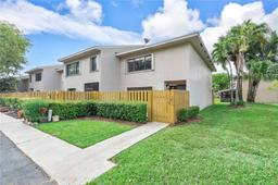 Picture of 5000 S University Dr, Davie, FL 33328
