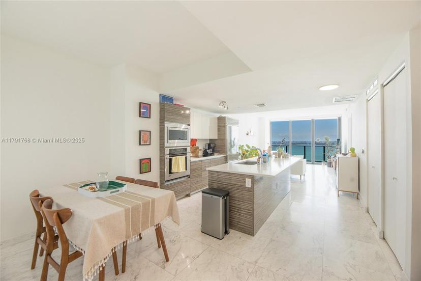 Picture of 460 NE 28Th St # 3606, Miami FL 33137