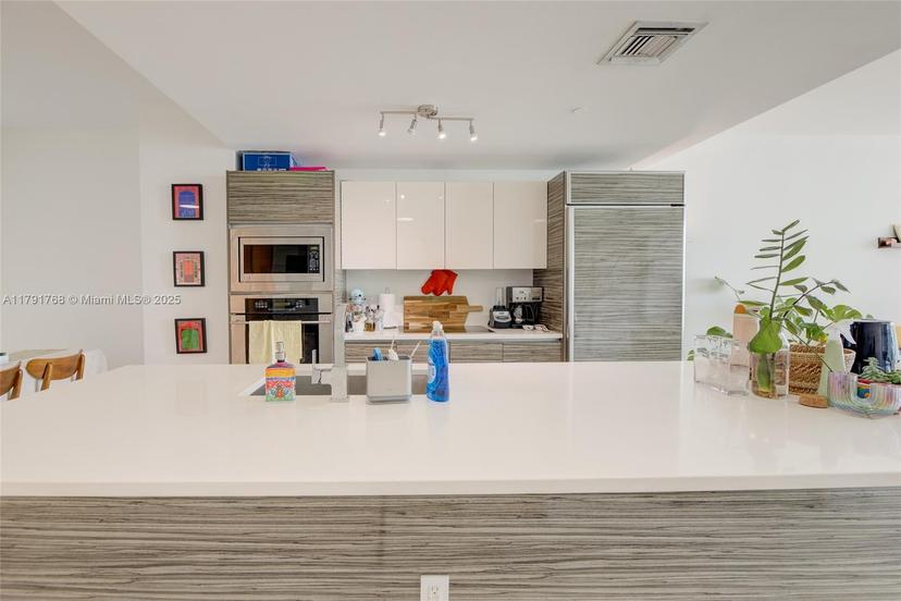 Picture of 460 NE 28Th St # 3606, Miami FL 33137