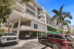 Picture of 6080 Collins Ave # 508, Miami Beach, FL 33140