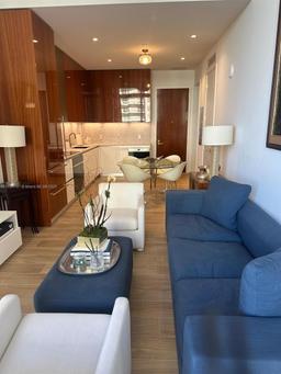 Picture of 2655 S Bayshore Dr # 706, Miami, FL 33133