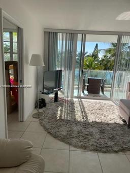 Picture of 5161 Collins Ave # 506, Miami Beach, FL 33140