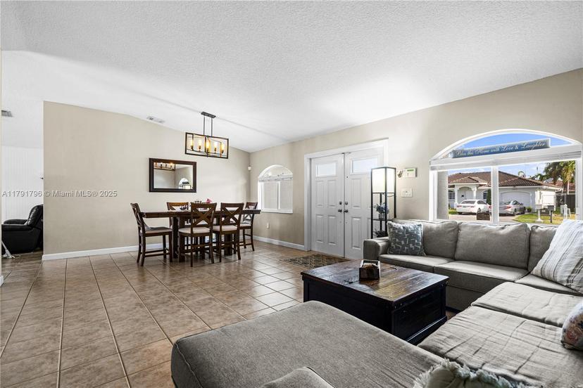 Picture of 14848 SW 181St Ter, Miami, FL 33187