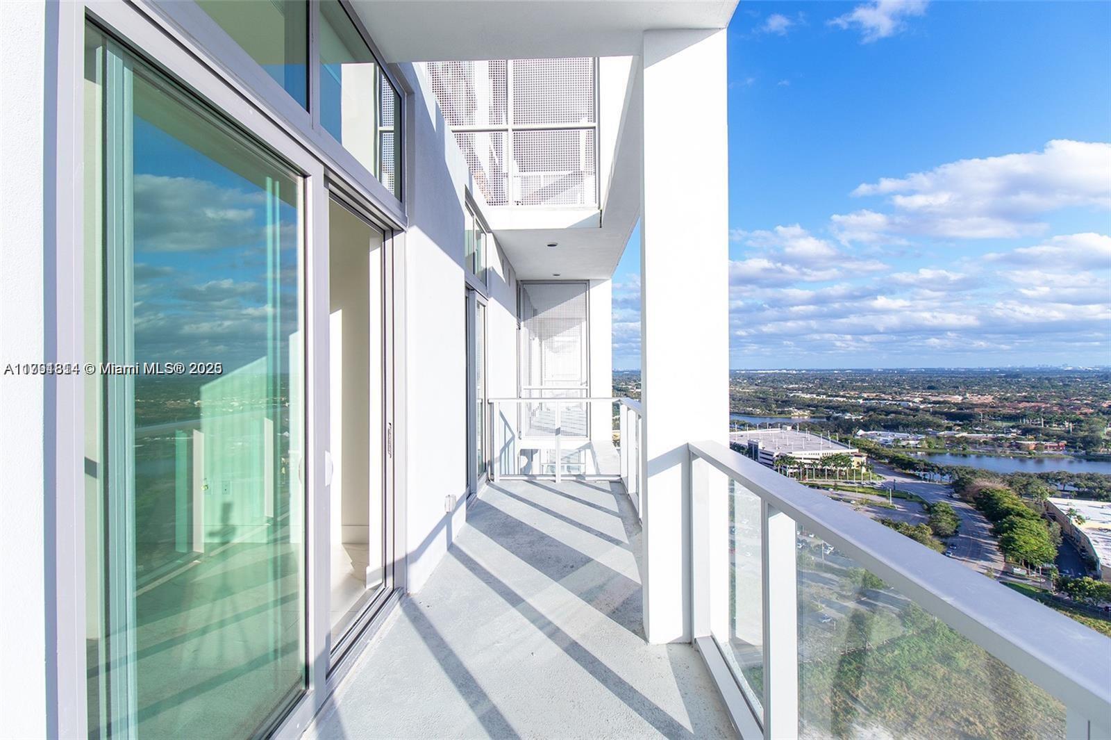 Picture of 2000 Metropica Way # 2605, Sunrise, FL 33323