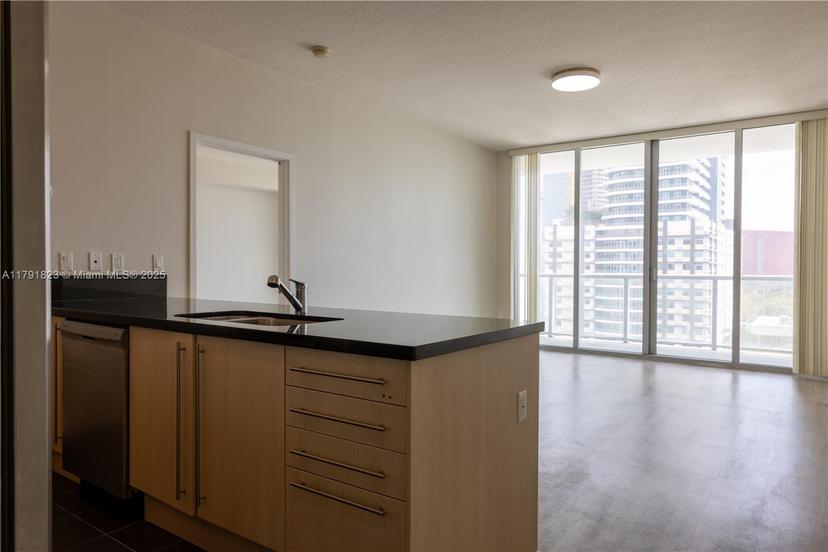 Picture of 79 SW 12Th St, Miami FL 33130