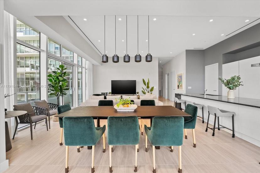 Picture of 4701 N Meridian Ave # 312, Miami Beach FL 33140