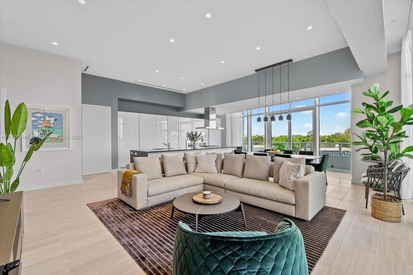 Picture of 4701 N Meridian Ave # 312, Miami Beach FL 33140