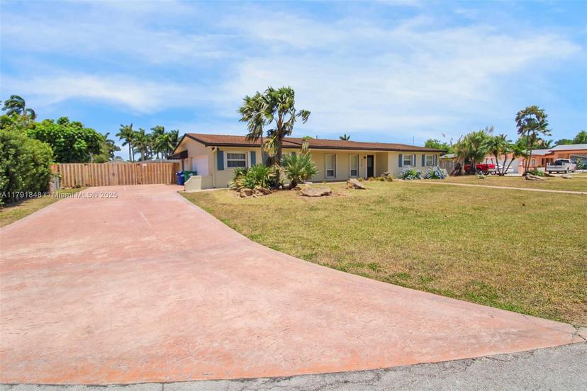 Picture of 18615 SW 295Th Ter, Homestead FL 33030