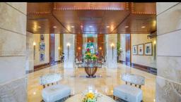 Picture of 19501 W Country Club Dr # 1112, Aventura, FL 33180