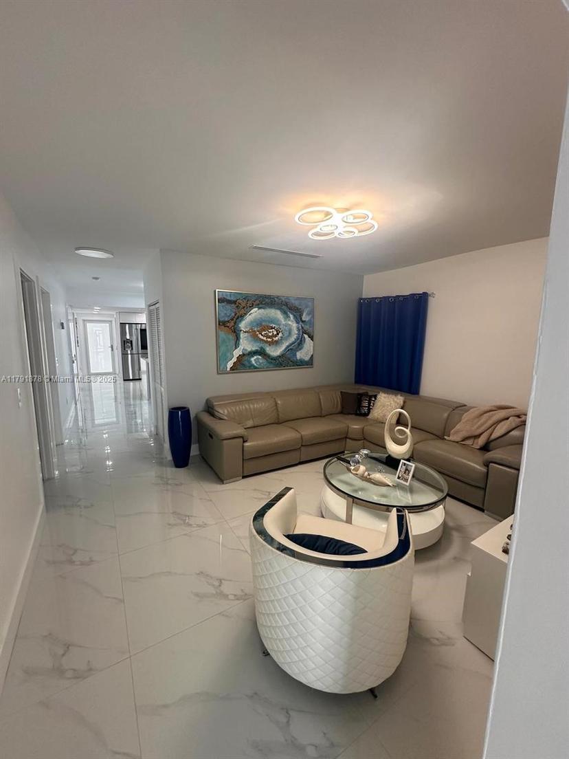 Picture of 612 NW 31St Ave, Miami FL 33125