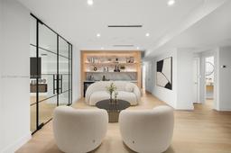 Picture of 5255 Collins Ave # 2J, Miami Beach, FL 33140
