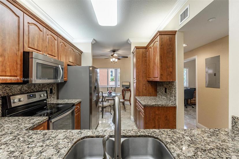 Picture of 7765 Yardley Dr # 205, Tamarac FL 33321