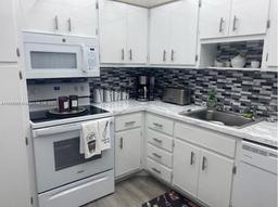 Picture of 1985 S Ocean Dr # 2B, Hallandale Beach, FL 33009