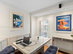 Picture of 3097 Bird Ave # 3097, Miami, FL 33133