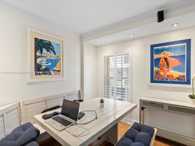 Picture of 3097 Bird Ave # 3097, Miami FL 33133