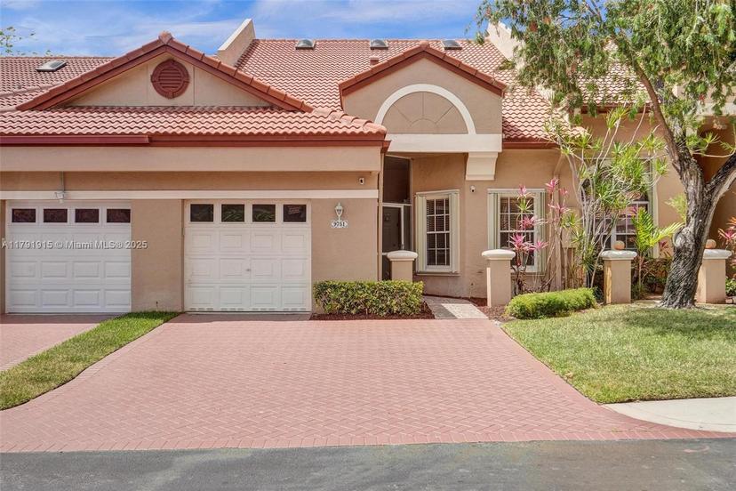 Picture of 9751 Malvern Dr, Tamarac FL 33321