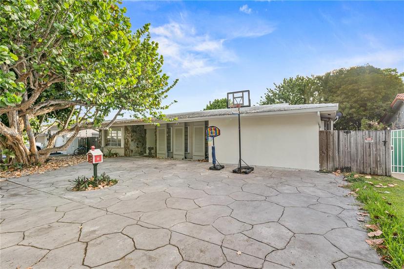Picture of 3030 SW 77Th Ct, Miami FL 33155
