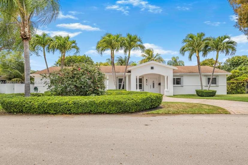 Picture of 8241 SW 146Th St, Palmetto Bay FL 33158