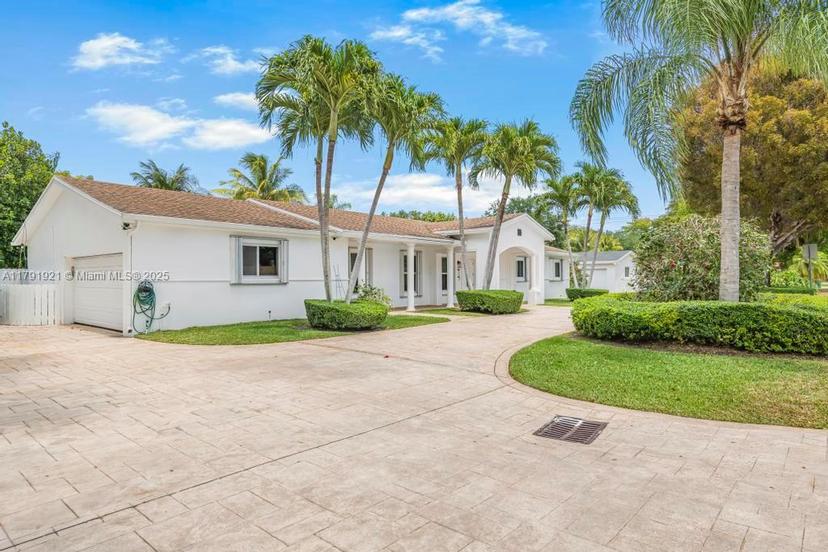 Picture of 8241 SW 146Th St, Palmetto Bay FL 33158