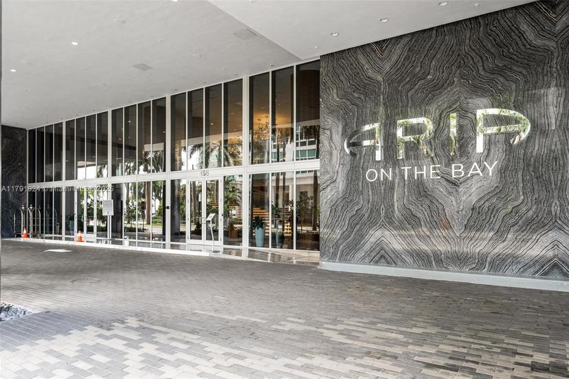 Picture of 488 NE 18Th St # 1708, Miami FL 33132