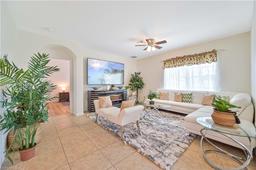 Picture of 216 SW 29Th St, Cape Coral, FL 33914