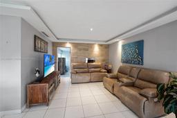 Picture of 1780 NE 170Th St, North Miami Beach, FL 33162