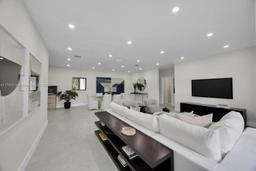 Picture of 305 Fluvia Ave, Coral Gables, FL 33134